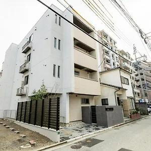 Grand Base Haruyoshi 3*, 후쿠오카 일본