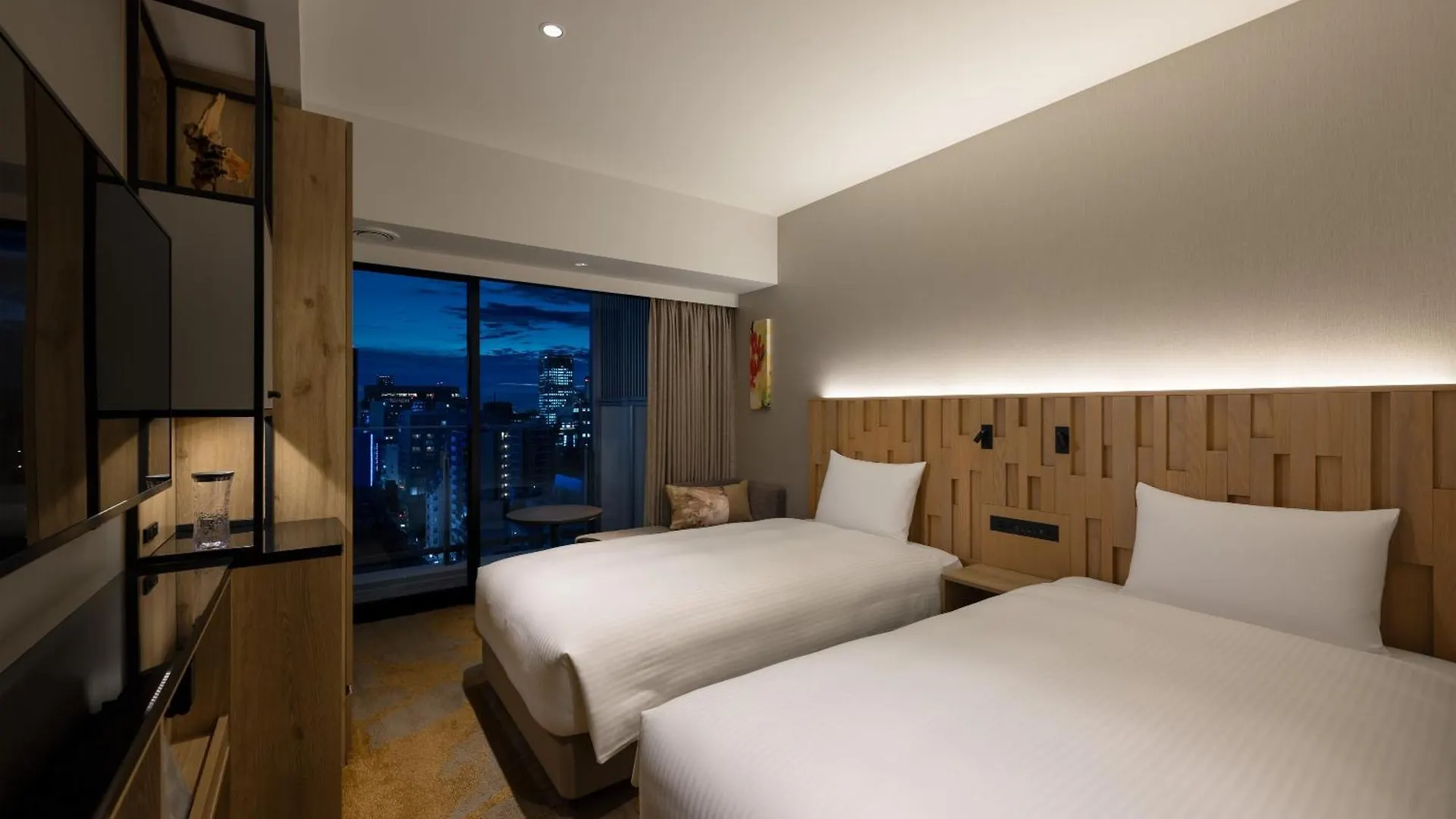 Miyako City Osaka Hommachi Hotel